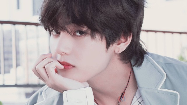 2023全球最美面孔第一名金泰亨,2019世界最帅面孔金泰亨