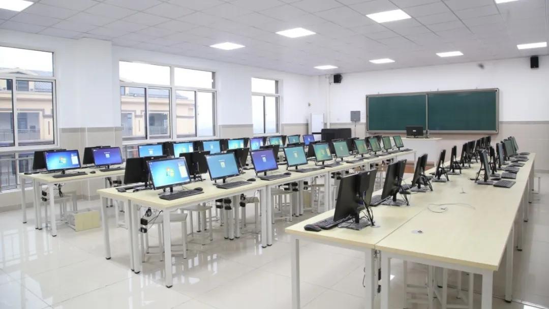 许昌市实验中学招生电话,许昌魏都区实验中学招生公告