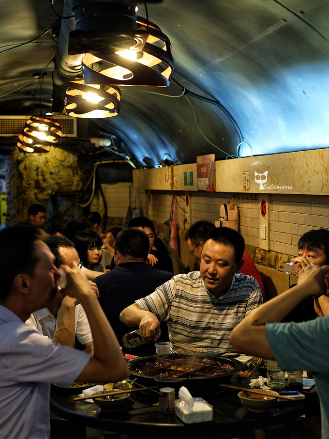 藏于山隐于巷，重庆日夜里的另一番江湖