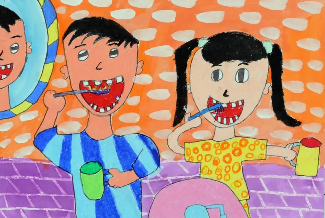 小孩牙齿蛀牙烂牙根没掉又长新牙,儿童牙齿虫蛀了经常牙疼怎么办