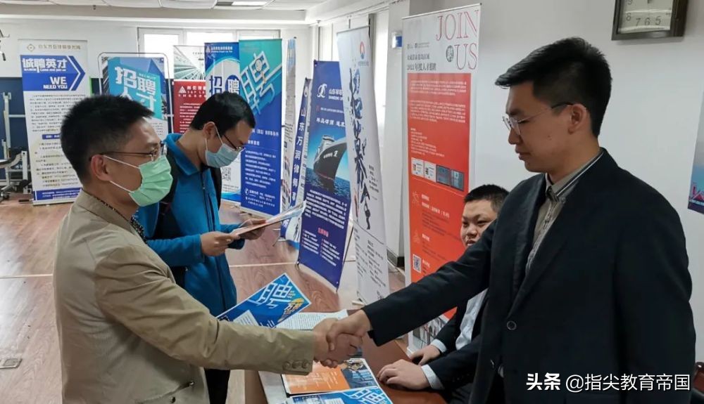 2023年有多少人通过法考,2023全国多少人通过法考