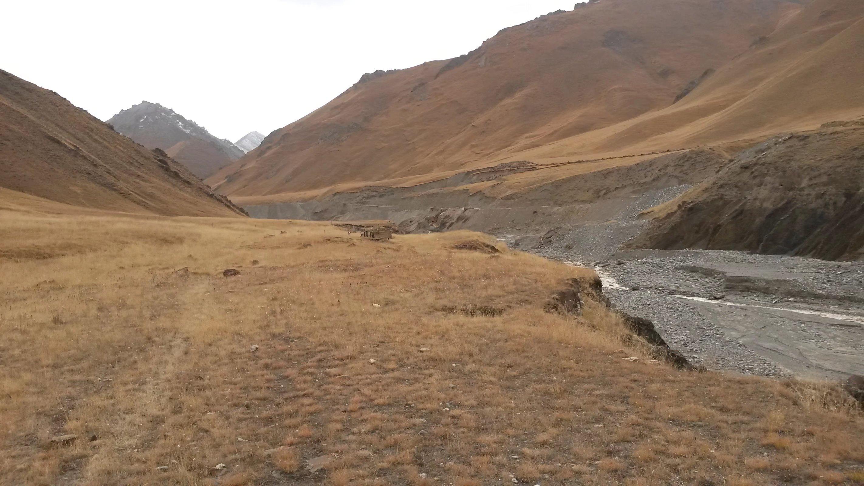 带上UL从狼塔C回家