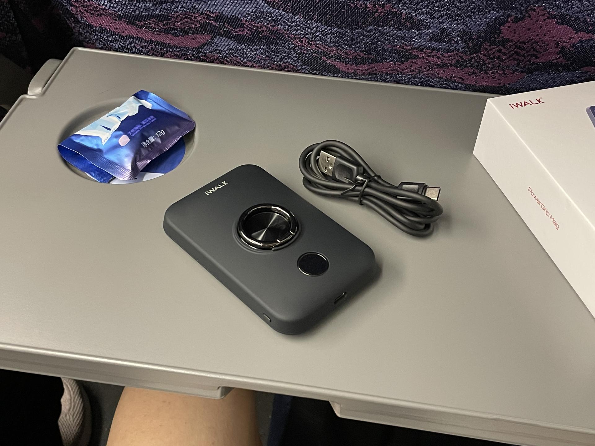 磁吸充电宝iwalk,iwalk无线磁吸充电宝