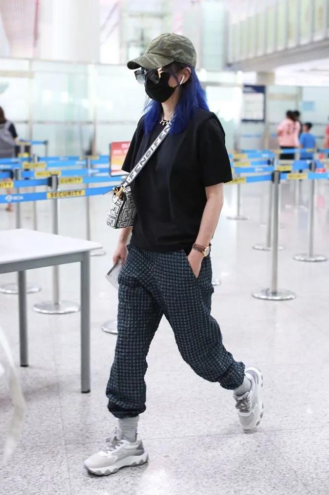 璧佃枃钃濆彂绉掑彉娼,璧佃枃濮氭櫒鍙戣壊鍥剧墖