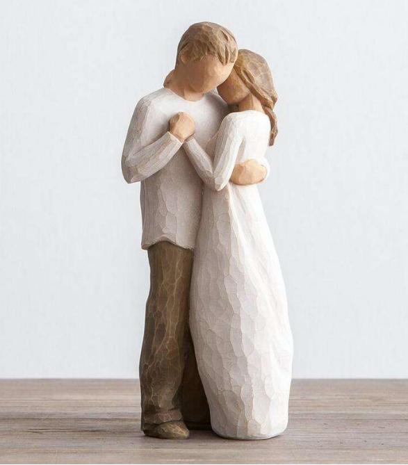 当男友不高兴时我该如何安慰,男友不开心怎么哄发信息