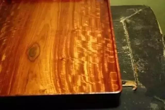 缅甸花梨佛珠手串辨别,缅甸花梨沙发怎么辨别