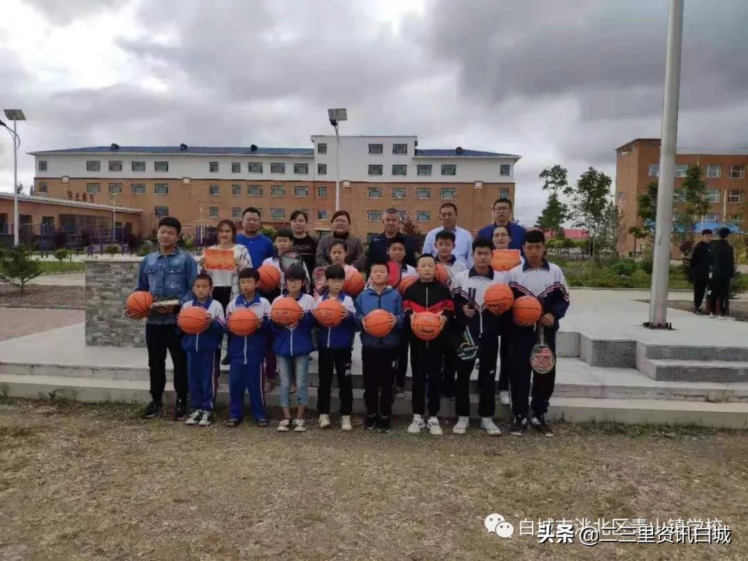 扎根基层奉献青春乡村教师,扎根乡村教育教师视频