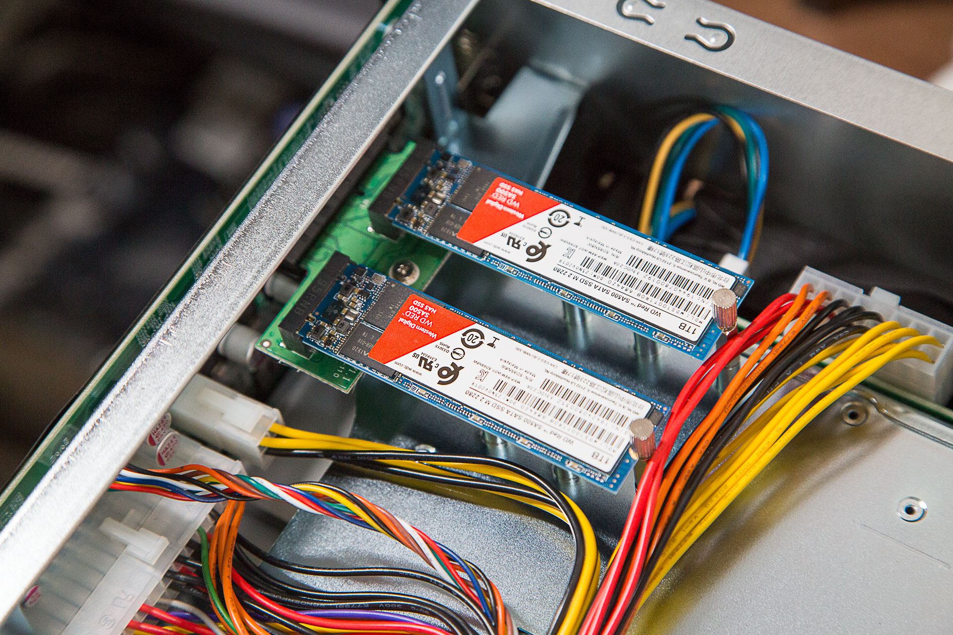 100T私有云达成！创作者之选华芸10GNASAS6510T使用测评