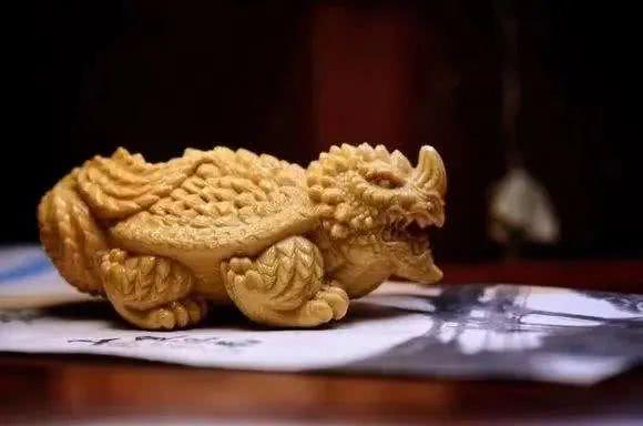 别以为名字里带玉就是玉，这骗了大部分文玩爱好者，小心中招