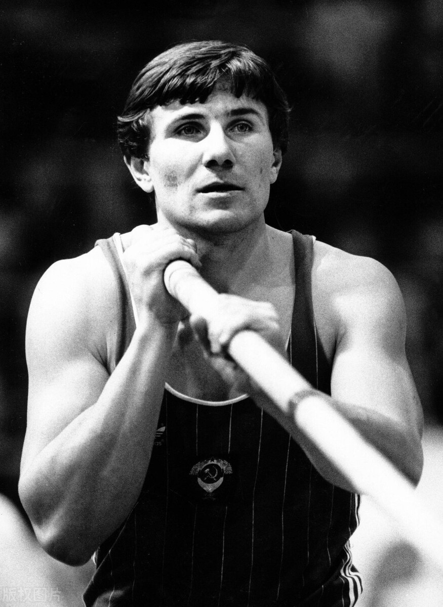 是谁打破了布勃卡的纪录,破了4次世界纪录