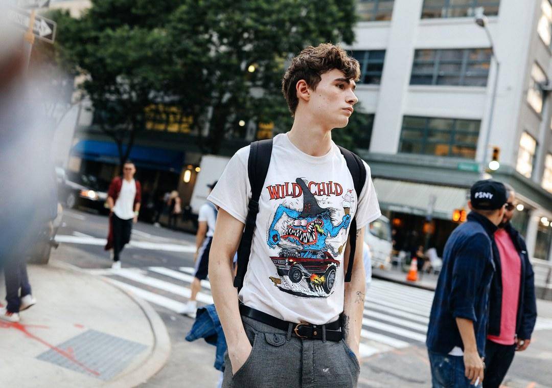 春季风衣腰带系法,男士春季适合哪种腰带