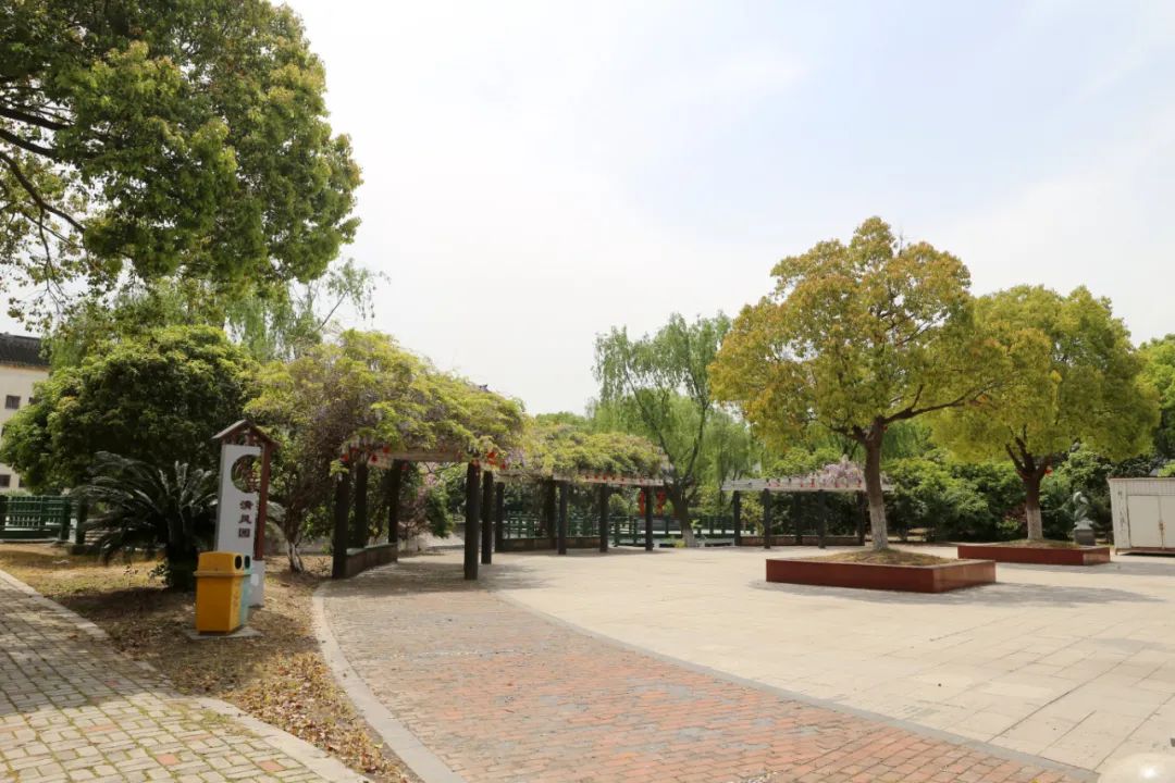 出村门口就是旅游景点,出家门就是风景