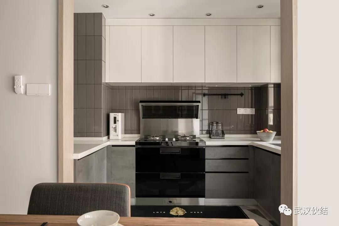 多功能房间隐形床,多功能双层床秘密小空间