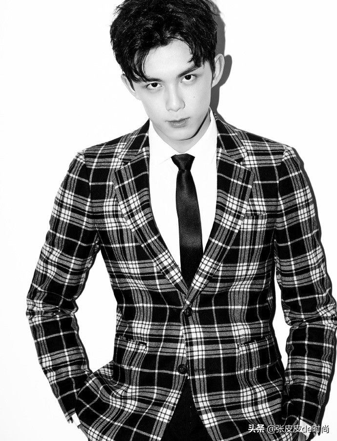 小哪吒吴磊图片 (吴磊是小哪吒吗)