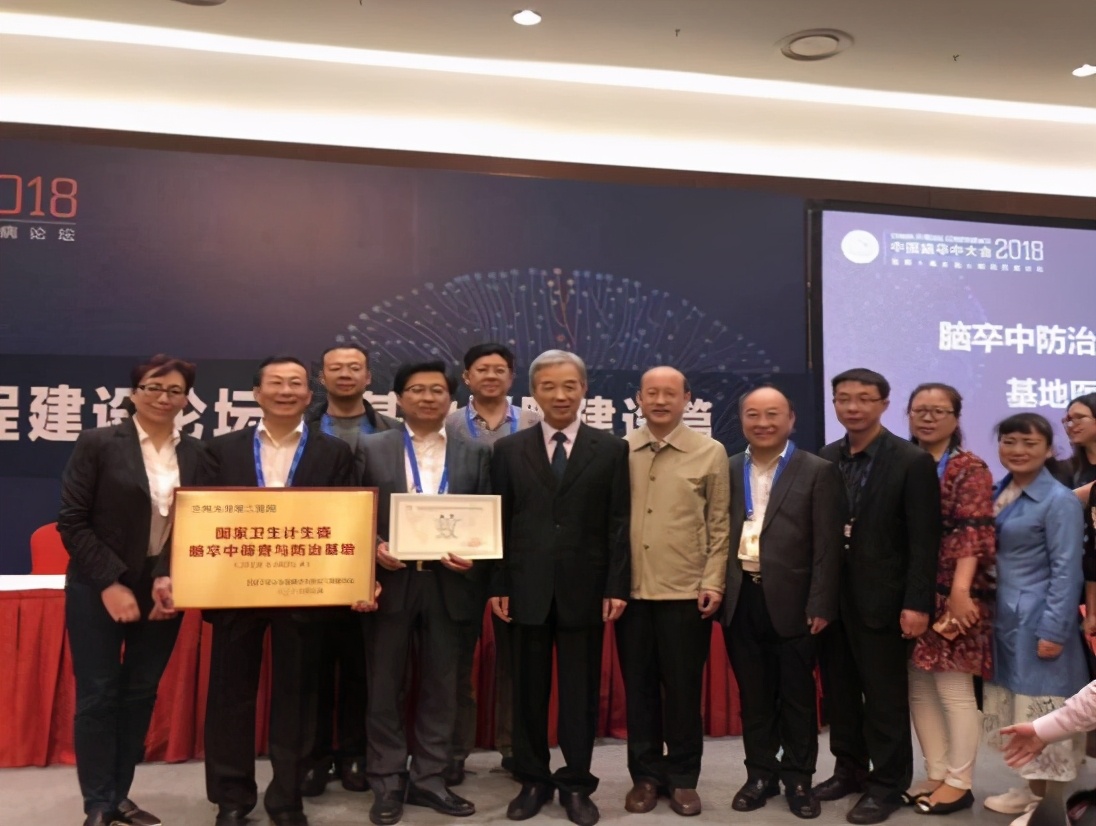 鍏板窞甯傜瀛﹂櫌闄㈠+涓撳,鍏板窞甯傜鍗忓伐浣滅珯