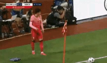 韩国0:0乌拉圭黄义助射门,韩国vs卡塔尔黄义助