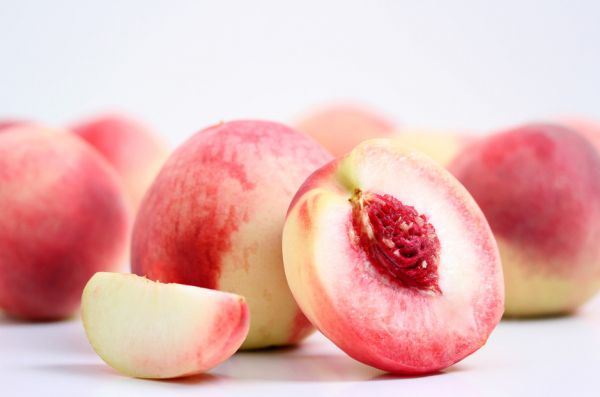 民间俗语桃养人杏伤人,桃养人杏伤人深度解析