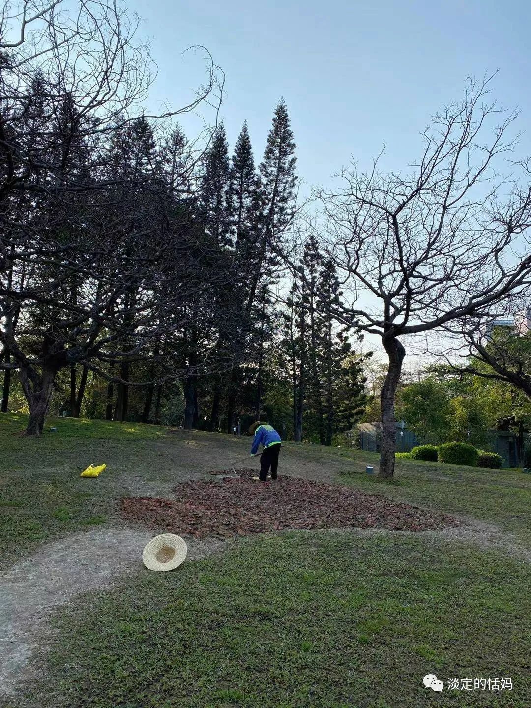 一边修脚一边讲故事,开口学古诗