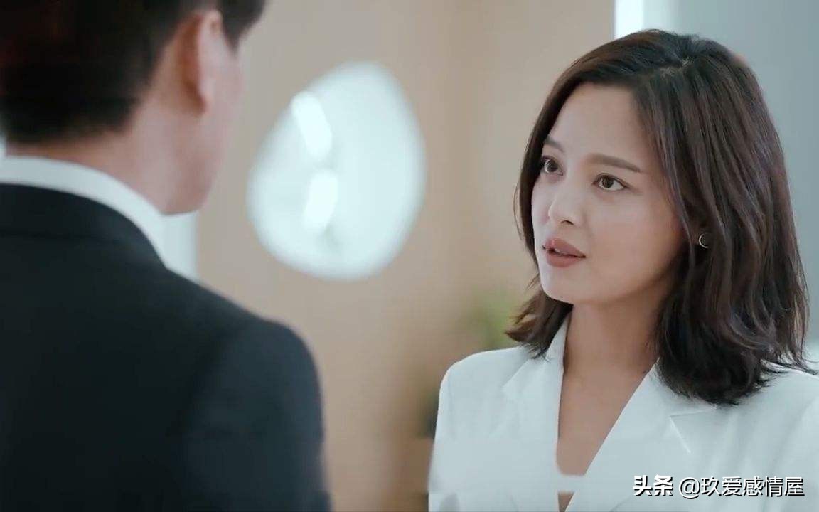 “只是网上玩，又没见面，不算出轨”男人不以为然，妻子怒提离婚