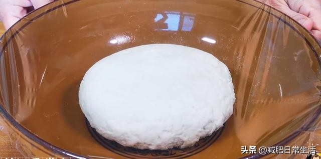 做手擀面要不要放碱,做手擀面条忘放盐了怎么办