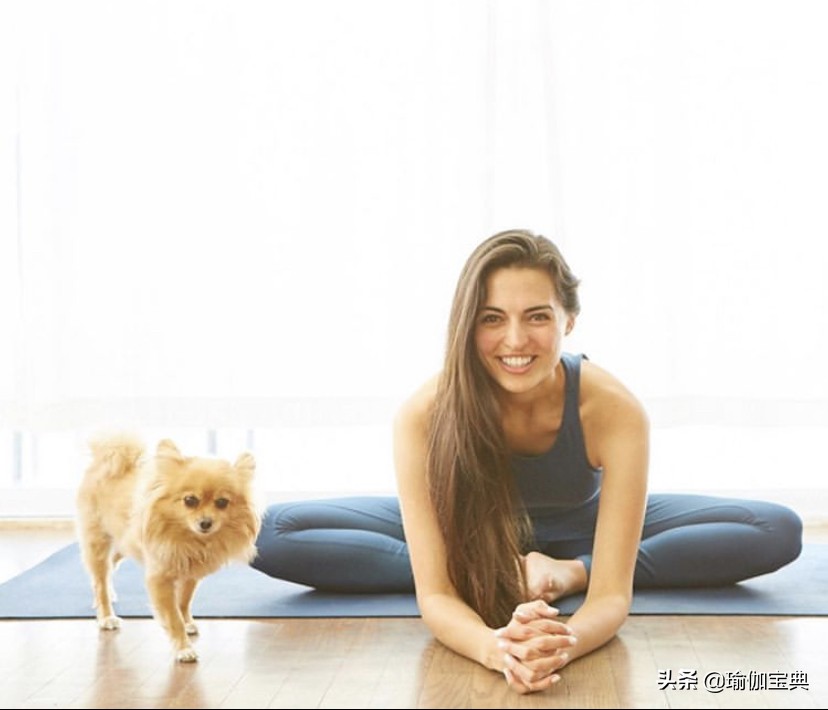 12星座最佳瑜伽动作女,12星座适合做什么瑜伽