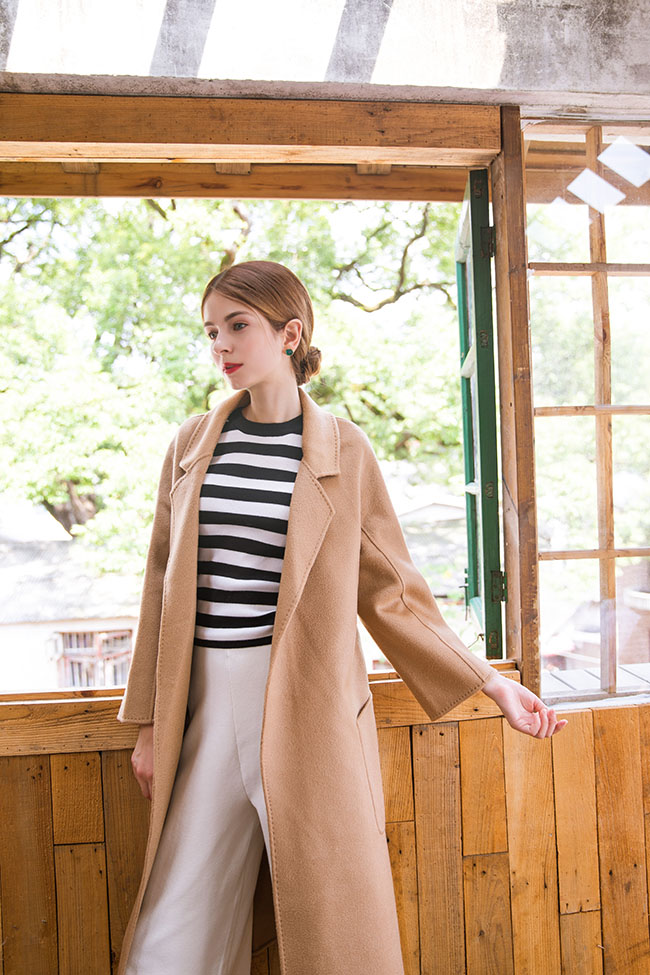 澳大利亚水波纹羊绒大衣,水波纹羊绒大衣的讲解