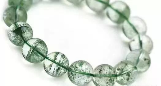 水晶的种类和区别,如何分辨天然的水晶和假的水晶