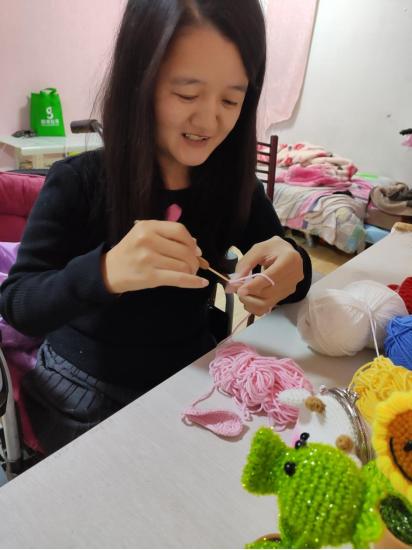 两个小孩患罕见遗传病,2岁女孩患罕见遗传病