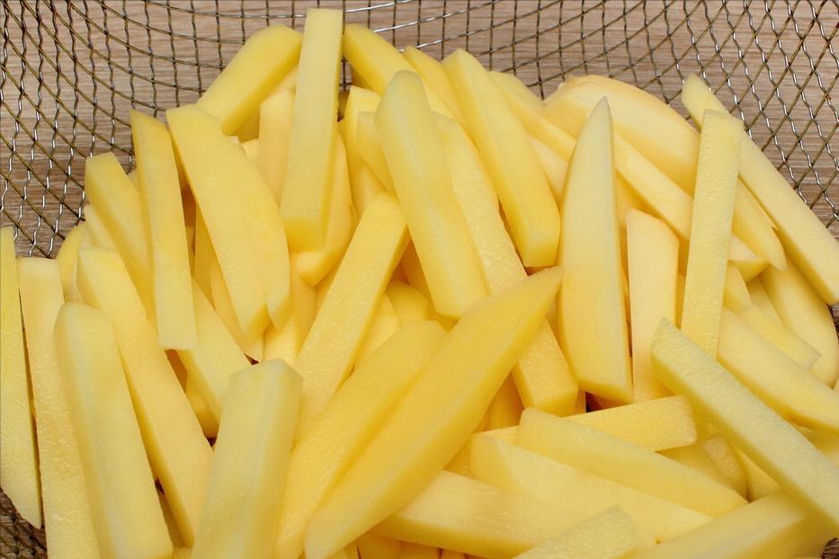 炸薯条不放冰箱冻可以吗,炸薯条不能用淀粉裹吗