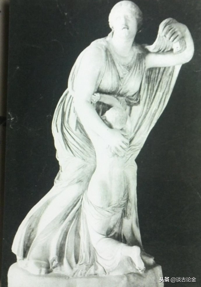 愉快的水面的明镜，还没有映出狄安娜的面影：阿耳忒弥斯神格小考