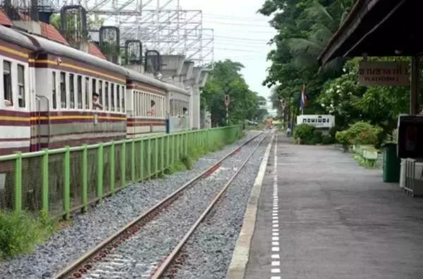 曼谷出行建议哪种交通方式,曼谷游玩公交地铁攻略