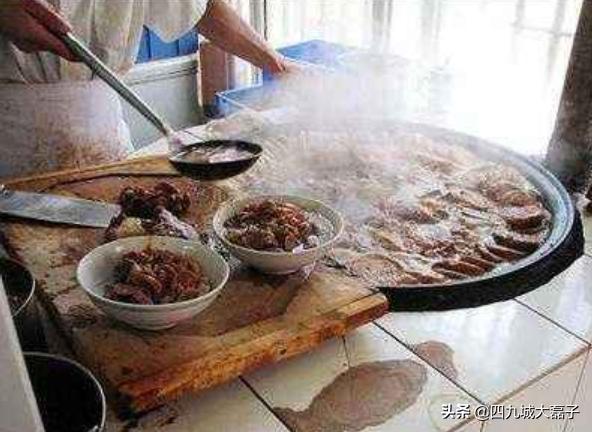 于谦吃老北京卤煮火烧,于谦吃卤煮火烧去的是哪家店