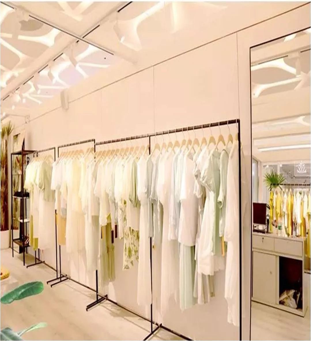 服装竞争激烈,服装行业现状和破局