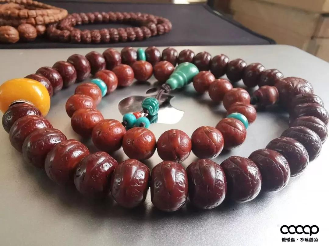 文玩界的万能油是什么油,文玩油和食用油有区别吗