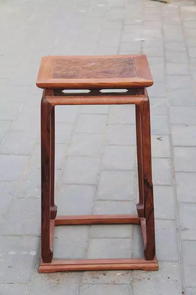 红木家具回收价格和原价差多少,同样是红木家具价格怎么差这么大