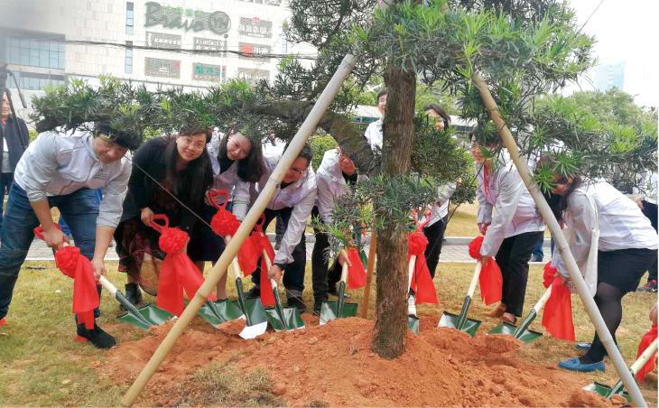 《设计》专访|杨向东:砥砺十年百利达研修班打造中国工业设计中坚力量