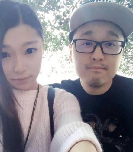 德云色对lpl解说 (德云色笑笑解说rng vsedg第五把)