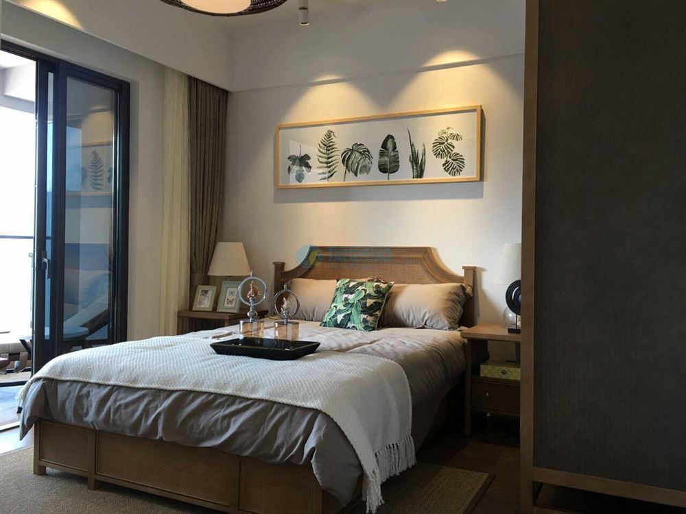 日月湾和融创日月湾去哪个好,融创日月岛怎么样