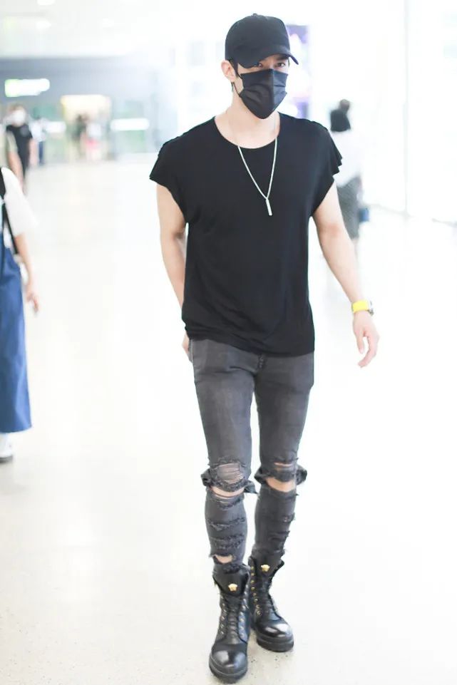 李治廷发型怎么弄,李治廷穿牛仔裤