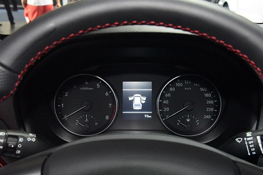 北京现代逸行试驾,逸行现代测评