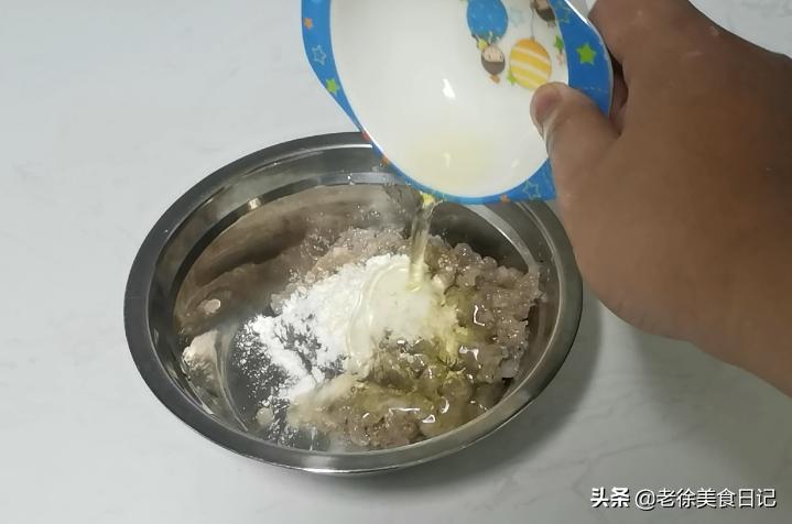 基围虾虾头去掉后怎么做,基围虾虾尾怎么做才又鲜又嫩