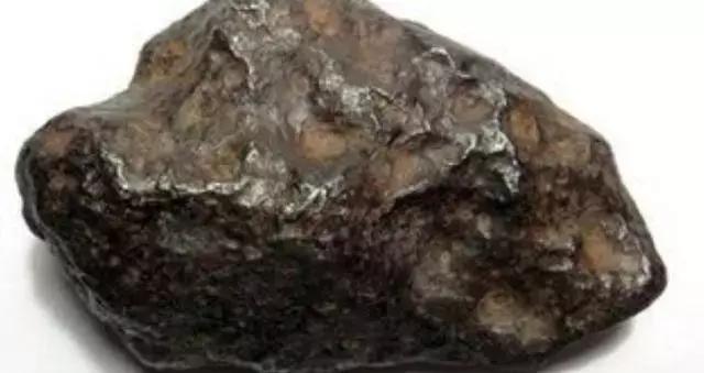 陨石手链辨别真假,球粒陨石真假辨别