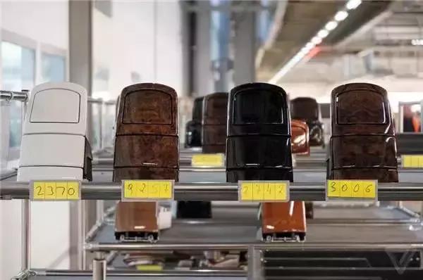 劳斯莱斯全部车间图片,劳斯莱斯的工厂的视频