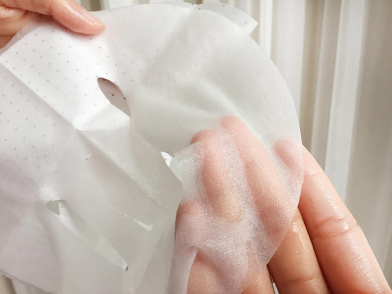 欧诗漫珍珠玻尿酸水光面膜,平价国货面膜好物推荐