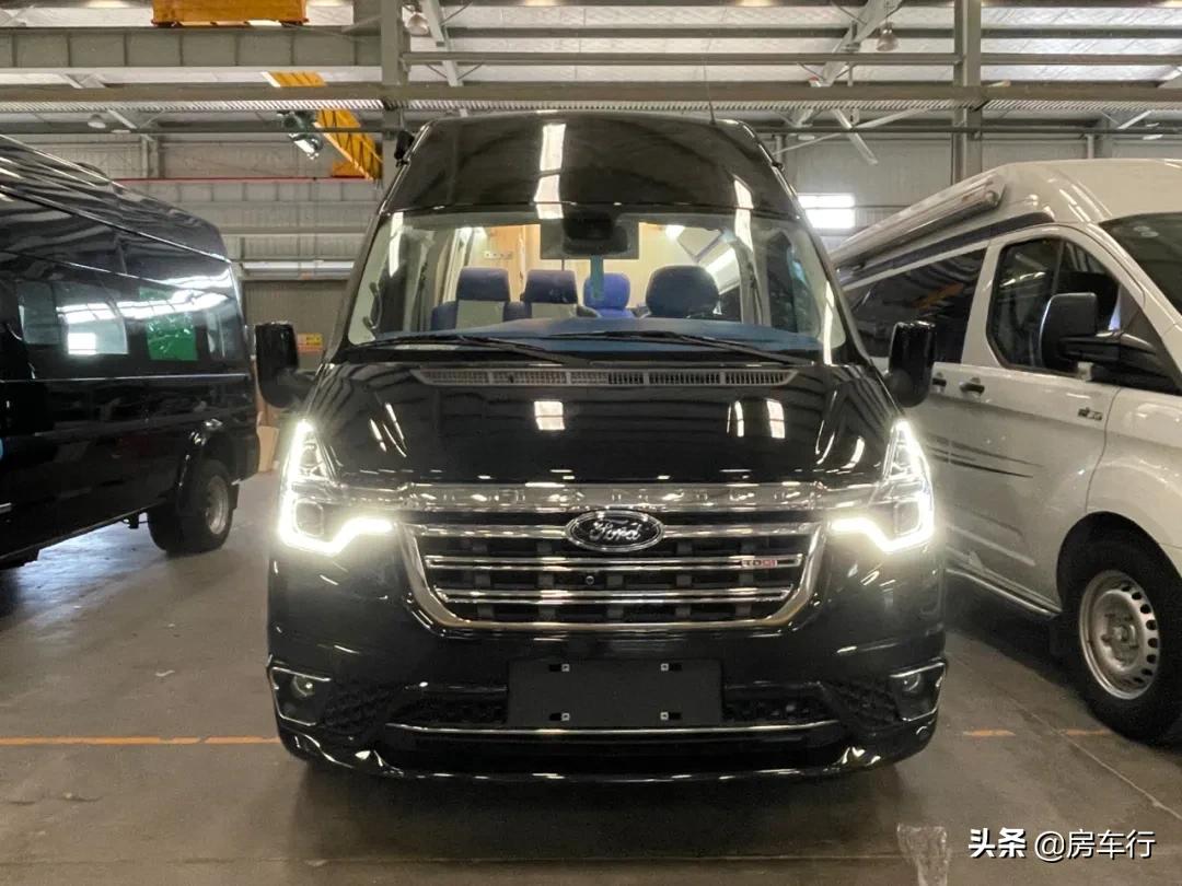 房车忽然电全没了,新能源洲际漫步者房车