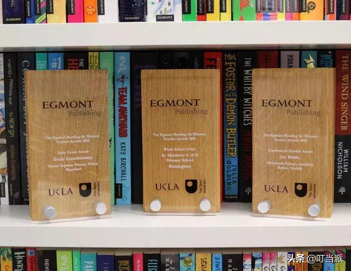 适合孩子读的哈利波特,哈利波特英语分级阅读书