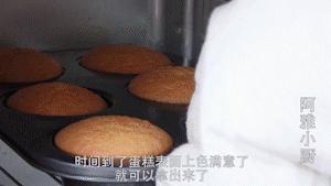 一斤老式蛋糕用多少面粉多少鸡蛋,8个鸡蛋老式蛋糕烤箱做法