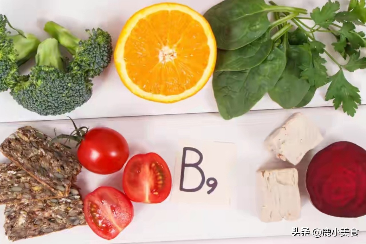 什么蔬菜含叶酸多可以治白头发,富含b12和叶酸多的食物和蔬菜
