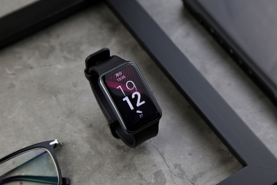 华为watchfit与华为手环6的区别,华为手表watchfit和new的区别