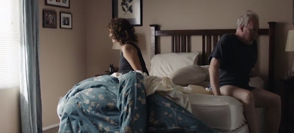 一二线城市年轻人的恋爱危机:同城异地恋,忙到连X生活都没有